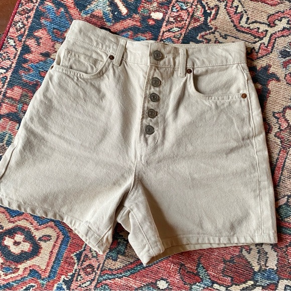 Reformation Amy Button Fly High Rise Jean Shorts Denim Bone Khaki 25 NWT - Picture 2 of 9